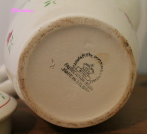 onderkant koffiepot met merkteken Nimy Royal
